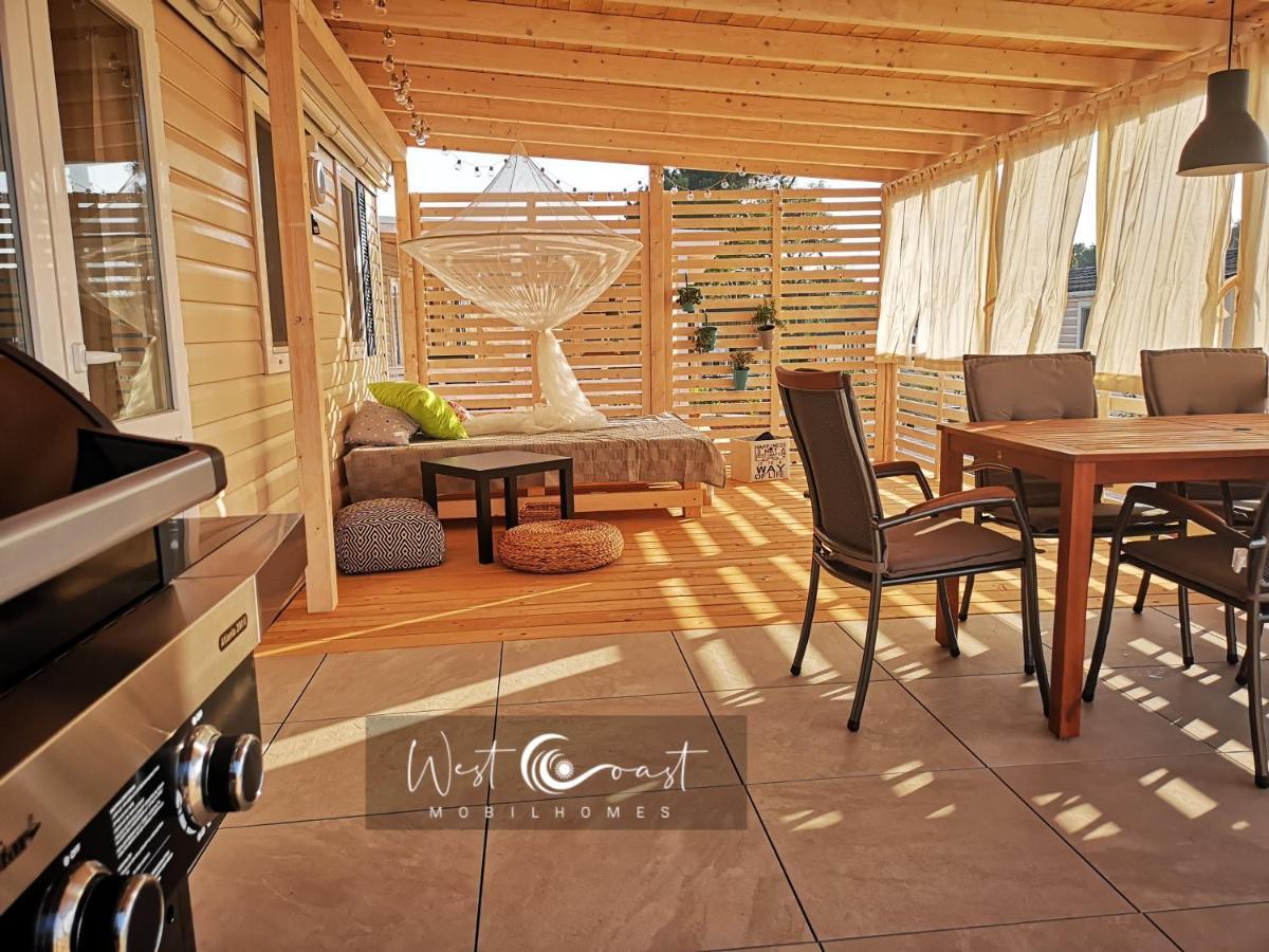 West Coast Mobilhome With Xxl Terrace Tar-Vabriga Esterno foto