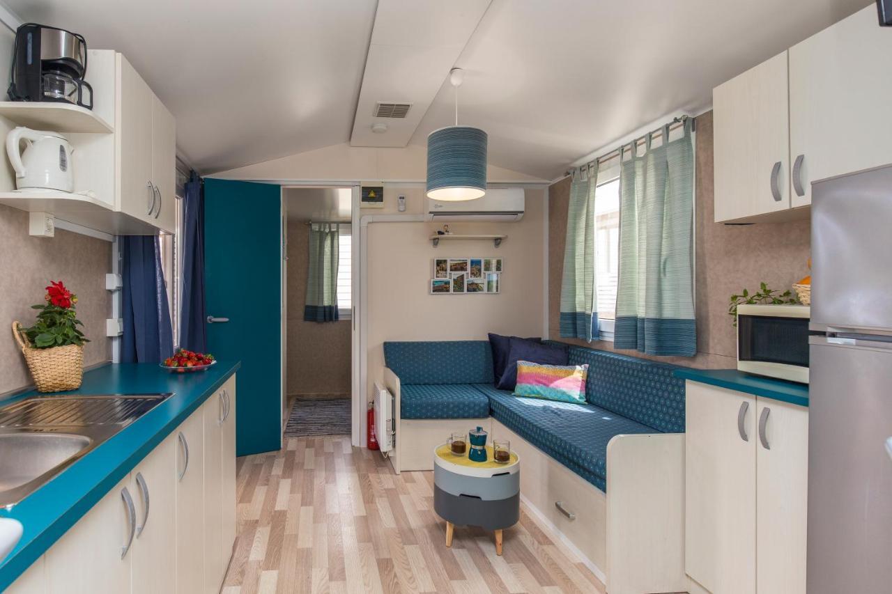 West Coast Mobilhome With Xxl Terrace Tar-Vabriga Esterno foto